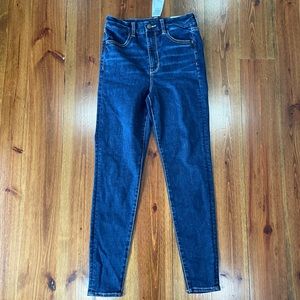 american eagle curvy super high rise jeans size 6